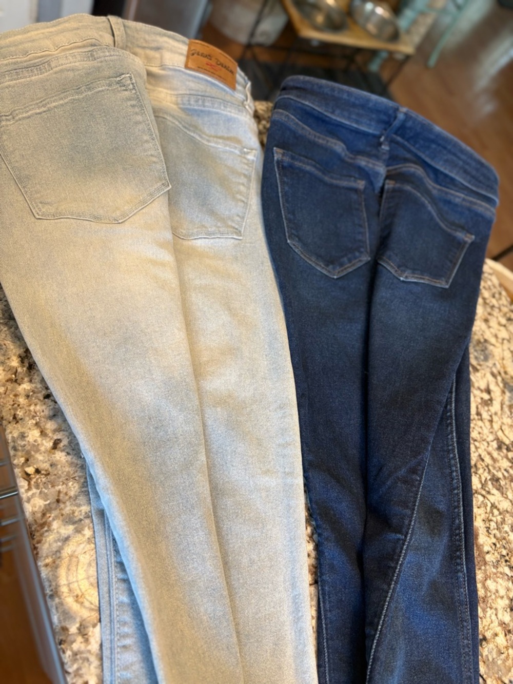 Old Navy Skinny Jeans Duo - Light Wash & Dark Indigo